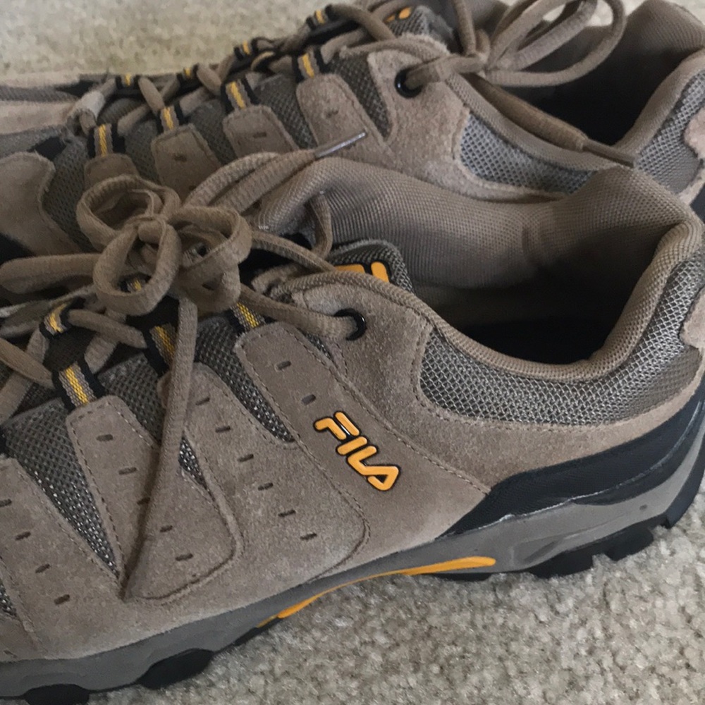 FILA men’s US size 11.5, outdoors hiking